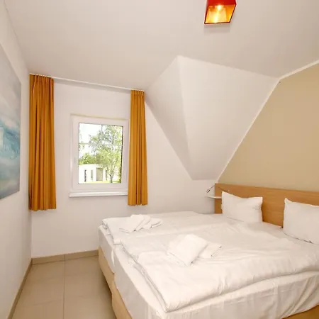 アパート Strandnahe Mit Balkon, Gratis Nutzung Vom Ahoi Erlebnisbad Und Sauna In Sellin - Rex Rugia 30-5 ロープベ