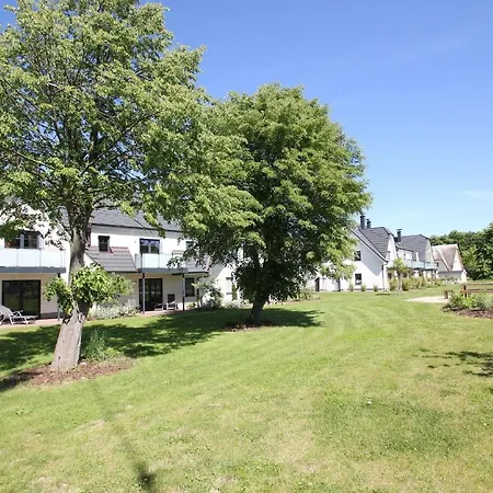 Strandnahe Mit Balkon, Gratis Nutzung Vom Ahoi Erlebnisbad Und Sauna In Sellin - Rex Rugia 30-5 アパート ロープベ